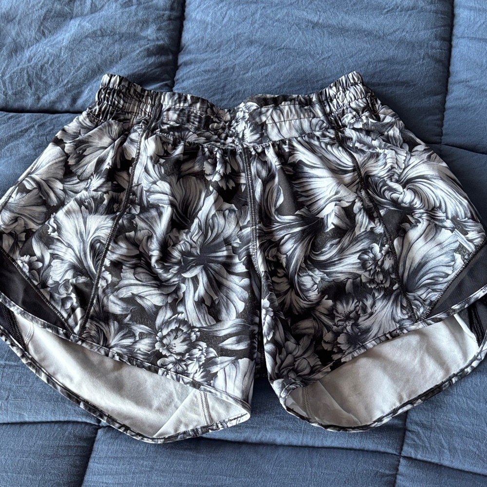 Lululemon gray and  Black/ White Women's Shorts size 4Tall